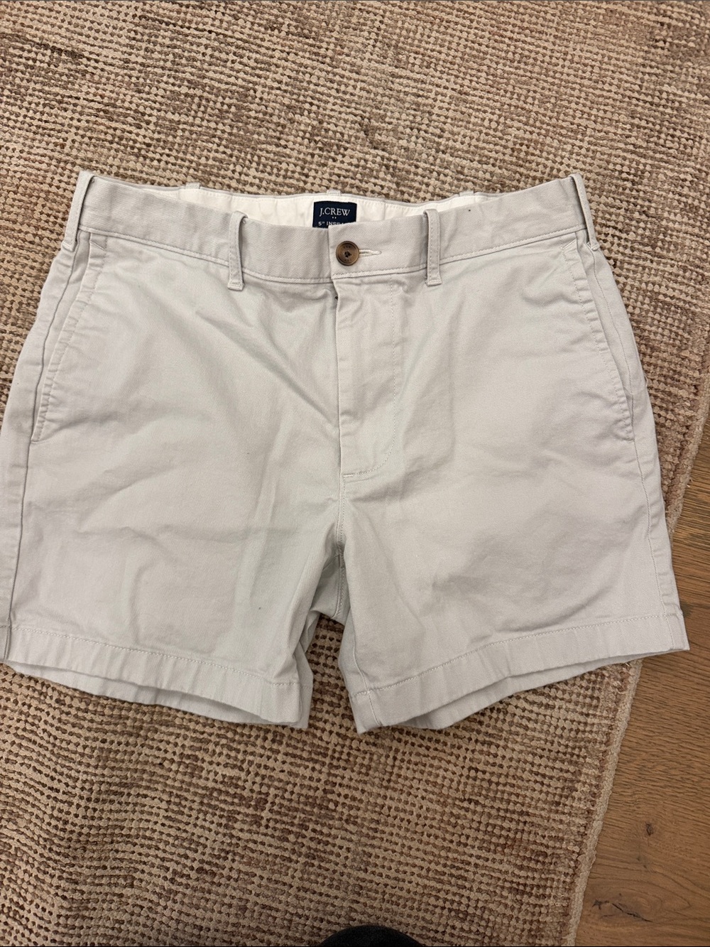 J. Crew Factory Men’s Stone Cotton Flat-Front Chino Shorts 5” inseam